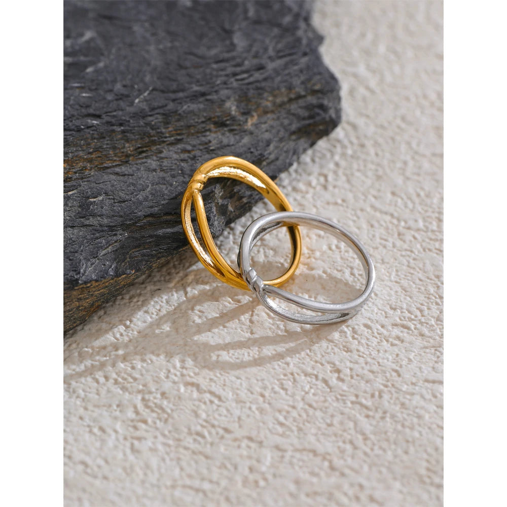 Anel de Aço Inoxidável Minimalista Resistente à Água