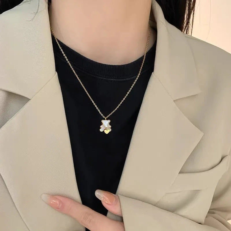 Colar de Urso Fofo em Aço Inoxidável – Charme Jovial e Estilo Delicado